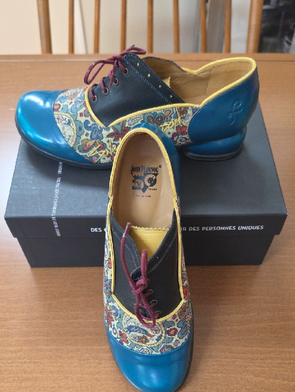 John Fluevog Darby Fellowship Tapestry Lace-up Shoes, Sz. 10 NIB - Picture 6 of 8